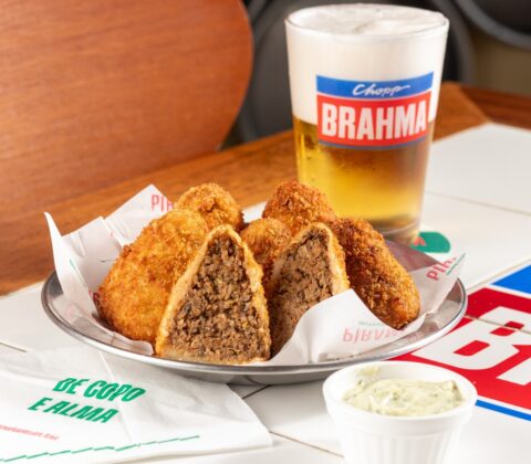 Imagem do post Salvador ganha rota inédita de bares com pratos harmonizados com Brahma