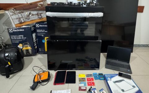 Imagem do post Mulher é presa por fraude em cartões e deixa vítimas com dívidas de até R$10 mil