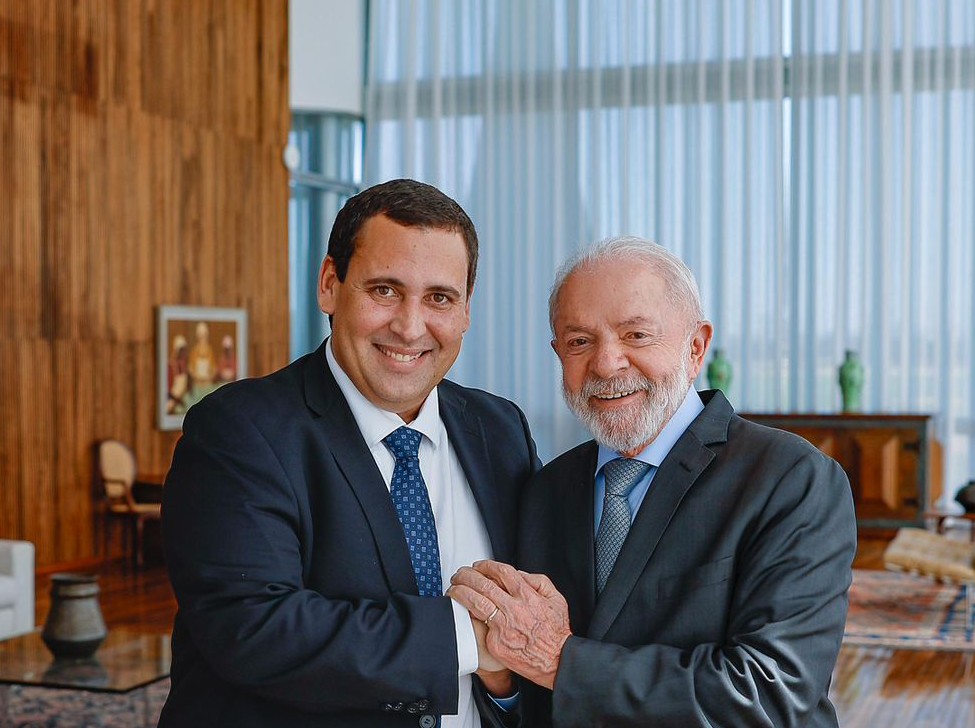 Éden Valadares rebate Temer: “Lula é candidatíssimo à reeleição em 2026”