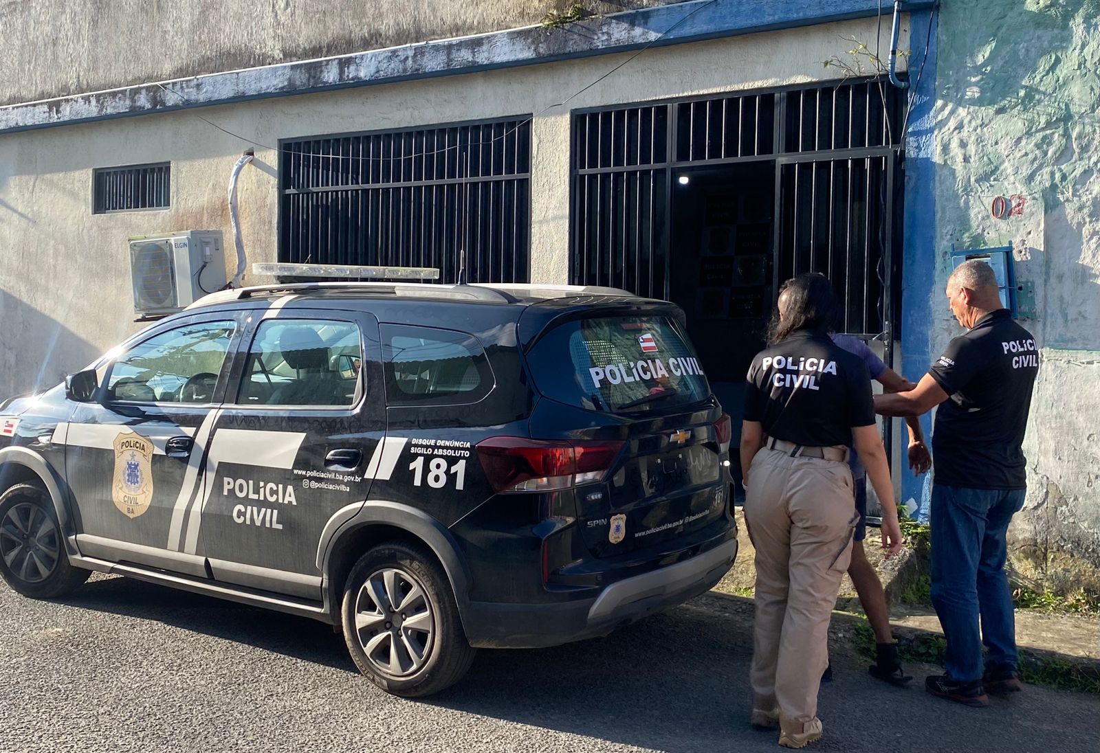 Homem é preso em Candeias por violar medida protetiva