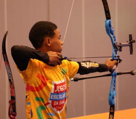 Imagem do post Bahia nos Jogos da Juventude 2025: Luan Assis, de Pirajá, faz história no tiro com arco