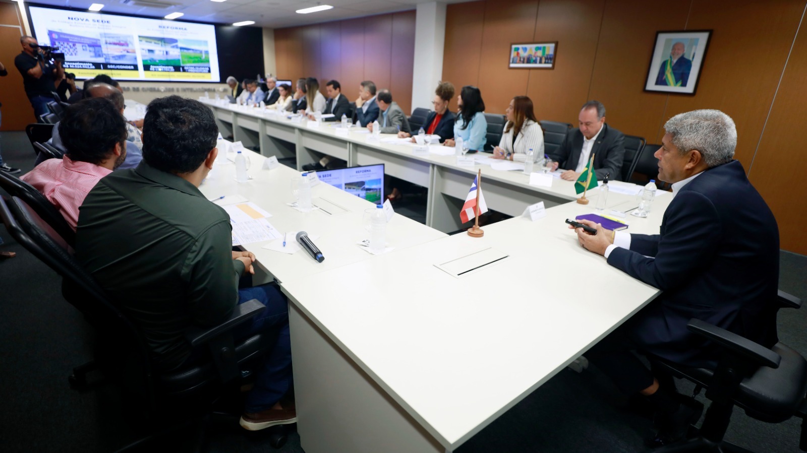 Ubaíra reforça saúde com duas novas ambulâncias entregues pelo Governo da Bahia