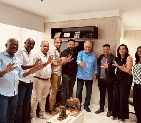 Imagem do post Prefeito Jadson Soares anuncia requalificação e pavimentação asfáltica em Castro Alves