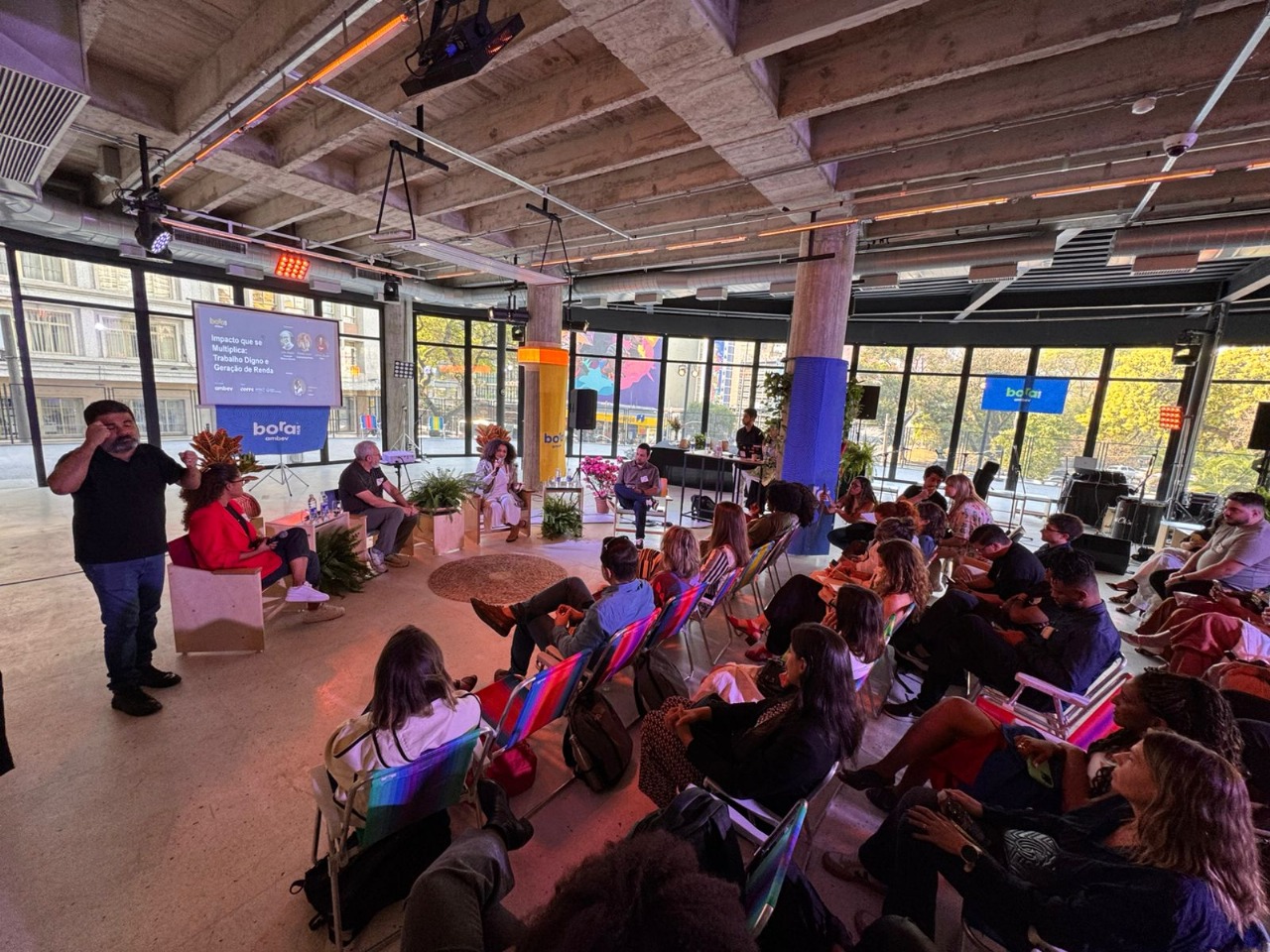 Plataforma Bora Hub completa um ano com 5 milhões de brasileiros impactados