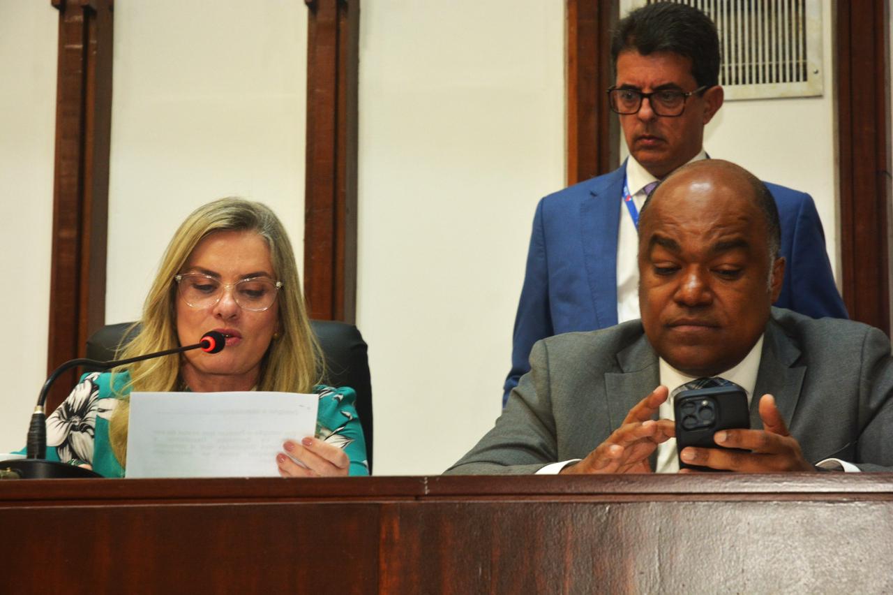 ALBA aprova pagamento de abono de 20% aos professores