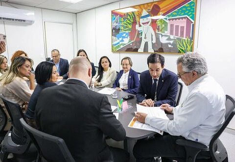 Imagem do post Saúde de Lauro de Freitas pode receber novidades após encontro com ministro em Brasília