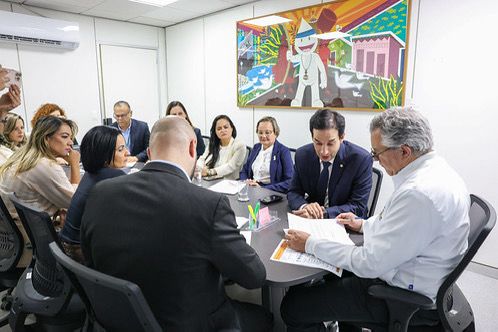 Saúde de Lauro de Freitas pode receber novidades após encontro com ministro em Brasília