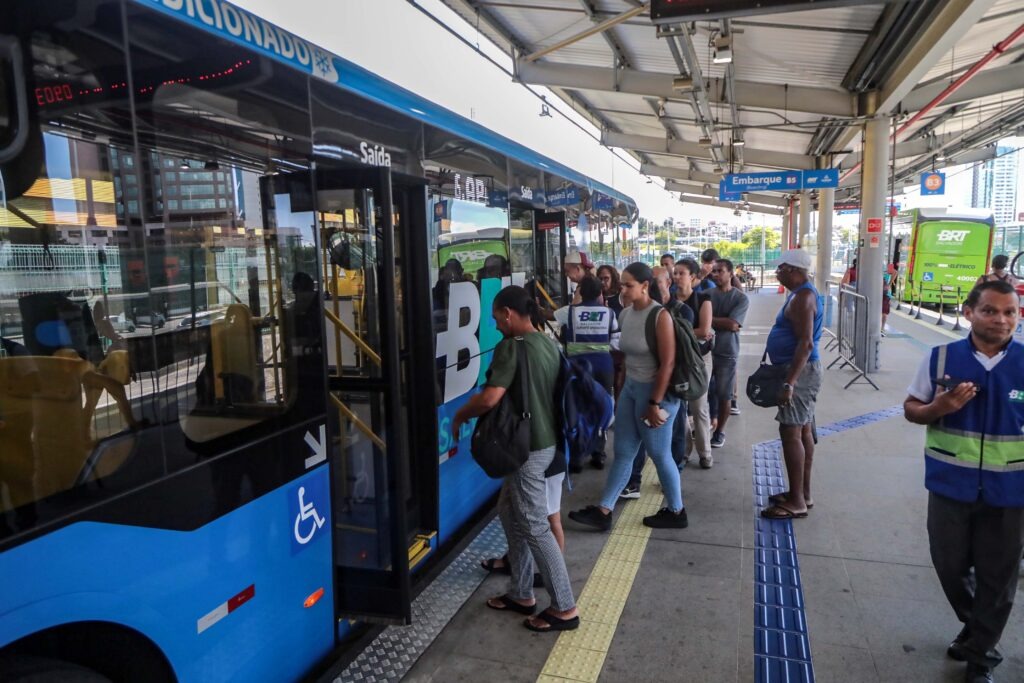 Melhorias e expansão impulsionam BRT de Salvador a novo recorde histórico