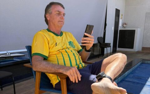 Imagem do post Defesa de Bolsonaro espera que STF decrete prisão em regime fechado, diz site