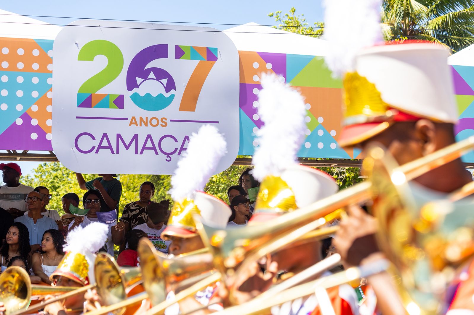 Prefeitura de Camaçari antecipa salário de servidores no mês de aniversário da cidade