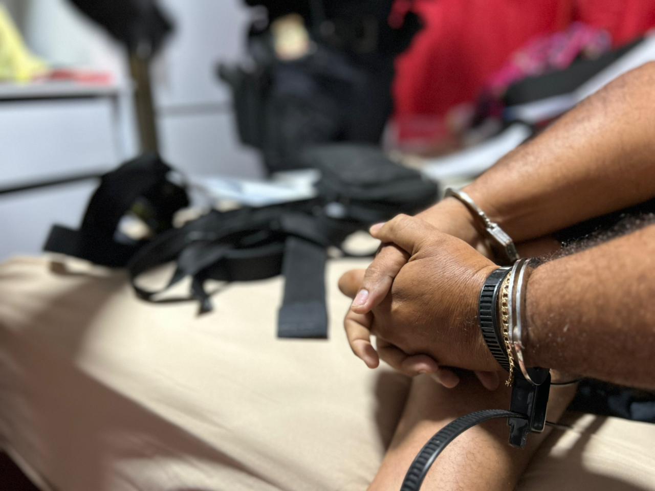 Operação Bomboniere prende dupla que repassava mais de 60 mil munições para facção na Bahia