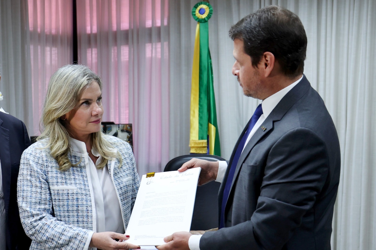 Governo da Bahia envia orçamento recorde de R$ 77,4 bi para 2026 com foco na área social