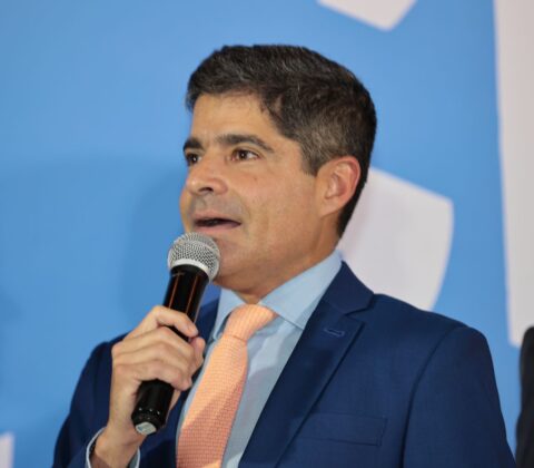 Imagem do post ACM Neto pode desistir de disputar o governo, diz jornal