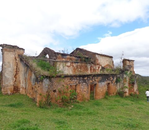 Imagem do post Turismo na igreja de São Miguel das Figuras é suspenso por segurança