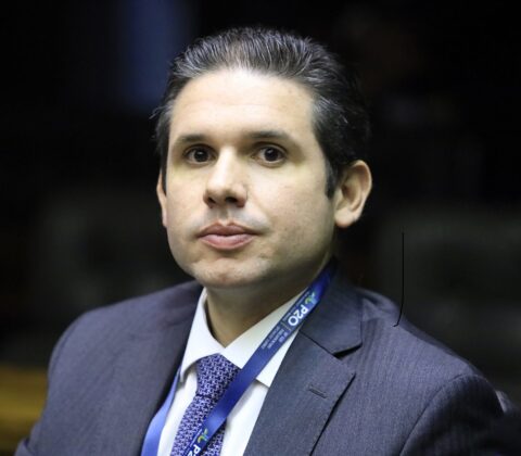 Imagem do post Hugo Motta confirma votação de pacote econômico