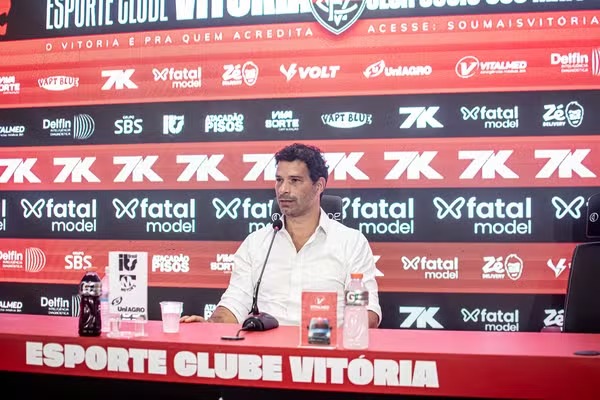 “Seguramente foi satisfatório”, diz Gustavo Vieira sobre contratações do Vitória na 2ª janela