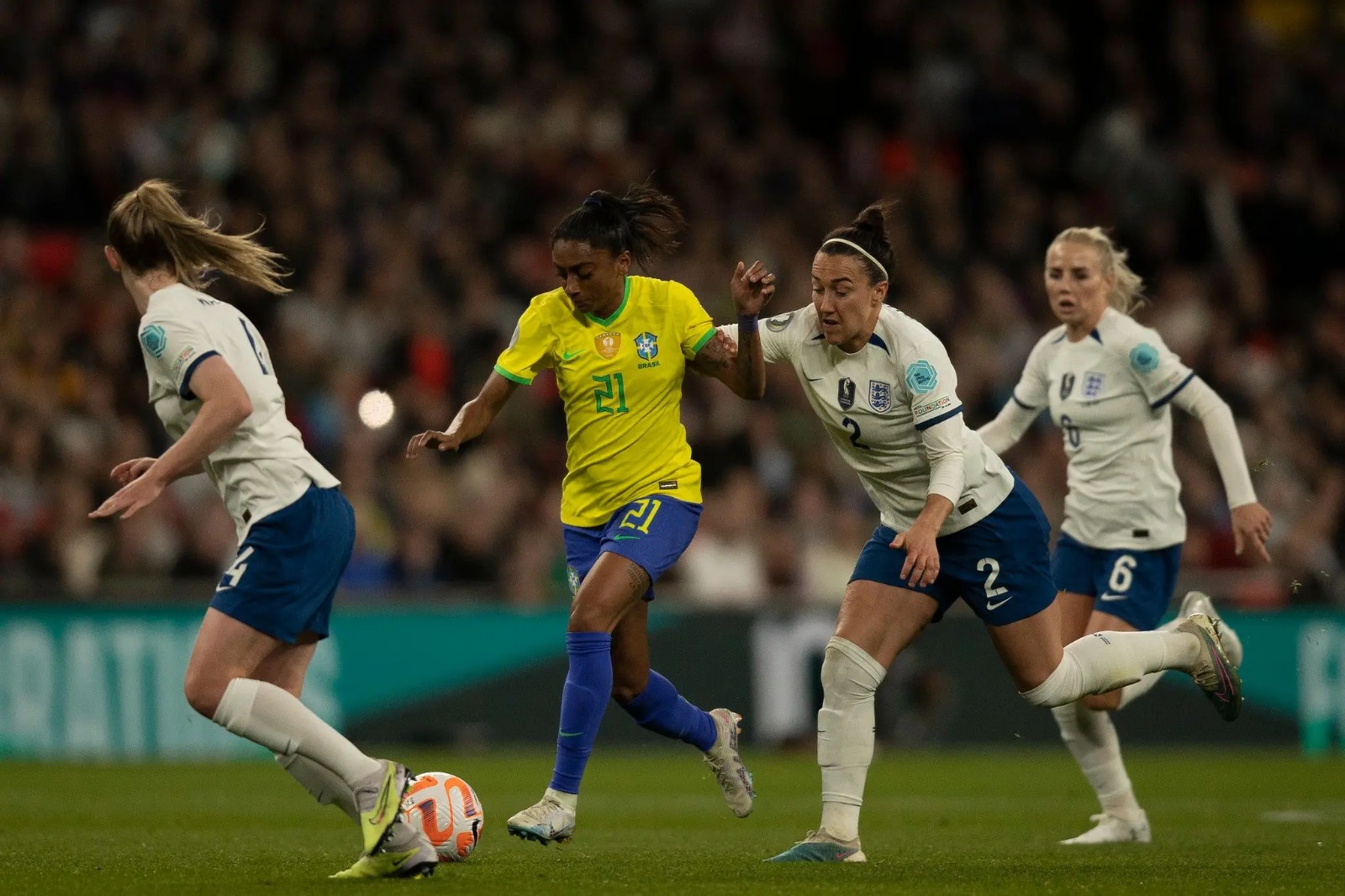 Brasil enfrenta Inglaterra em amistoso na penúltima Data FIFA de 2025