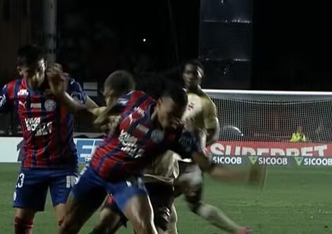 Imagem do post VAR vê movimento adicional de Jean Lucas durante lance de expulsão; assista análise