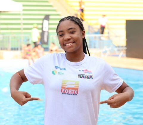 Imagem do post Bahia nos Jogos da Juventude 2025: nadadora Paula Silva encerra ciclo e sonha com carreira profissional