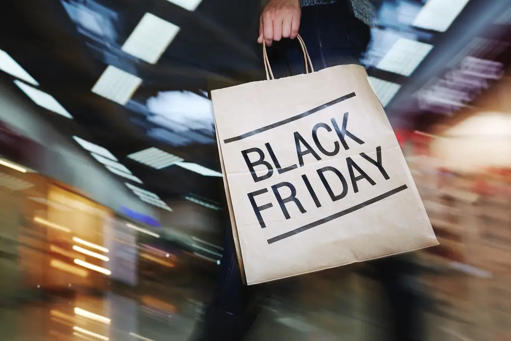 Black Friday deve render R$ 13,3 bilhões ao e-commerce em 2025