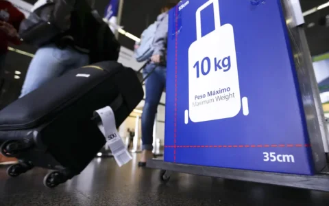 Imagem do post Empresas aéreas terão que explicar mudanças na cobrança de bagagens de mão