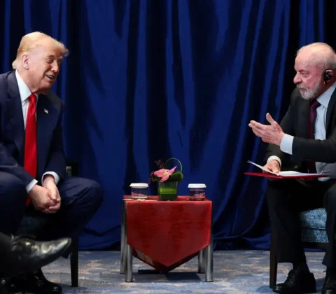 Imagem do post Lula debocha de Bolsonaro após encontro com Trump: “Rei morto”