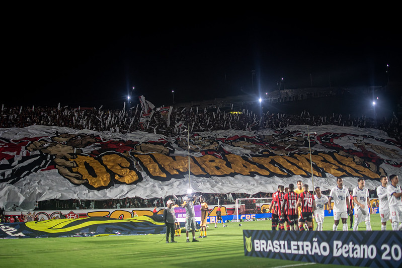 Após vencer o Bahia, chances de rebaixamento do Vitória diminuem