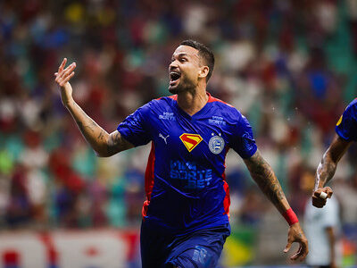 Imagem do post Bahia atropela o Grêmio na Fonte Nova e cola no G5