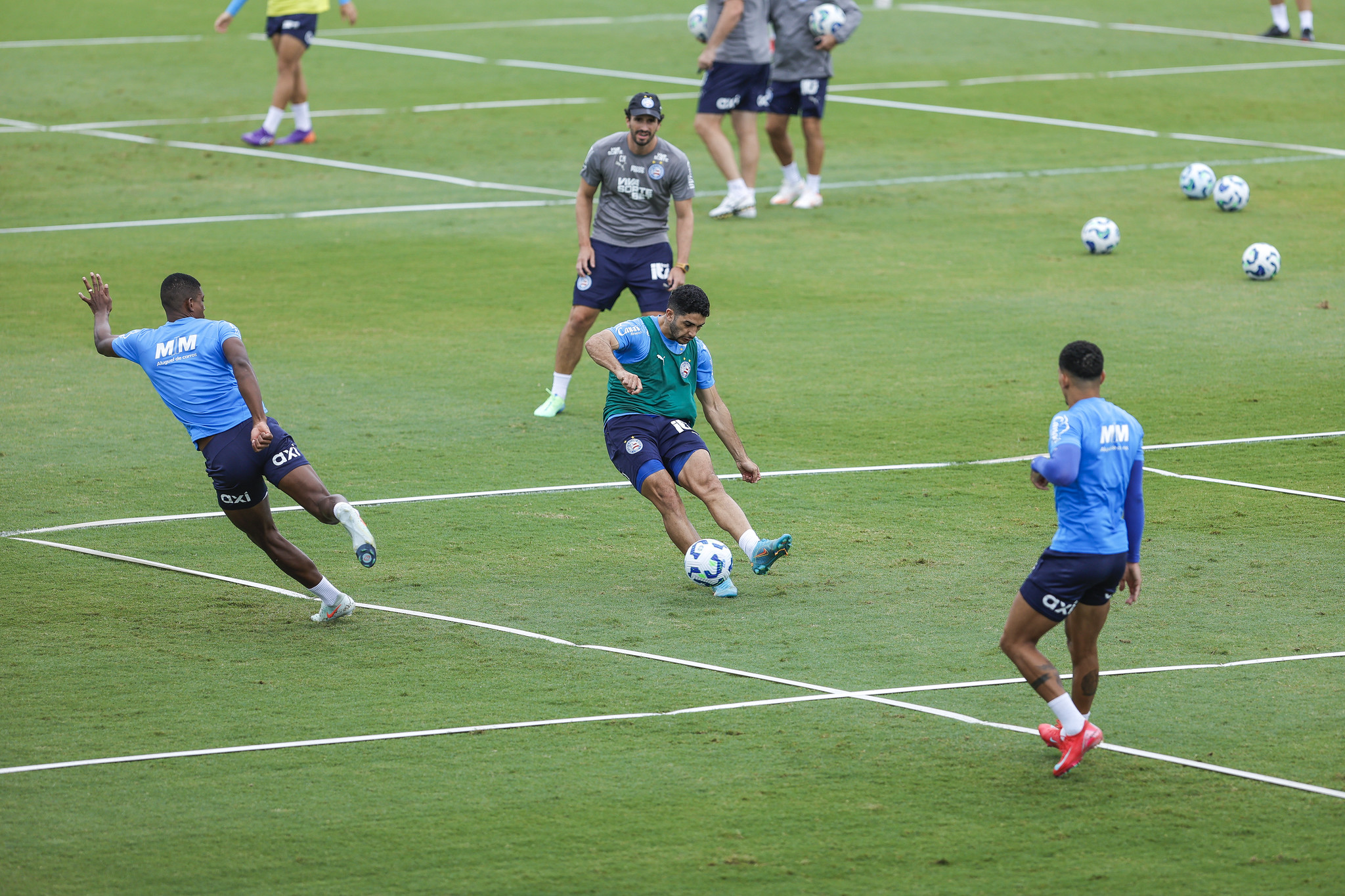 Juba treina normalmente e Bahia finaliza preparação para enfrentar o Internacional