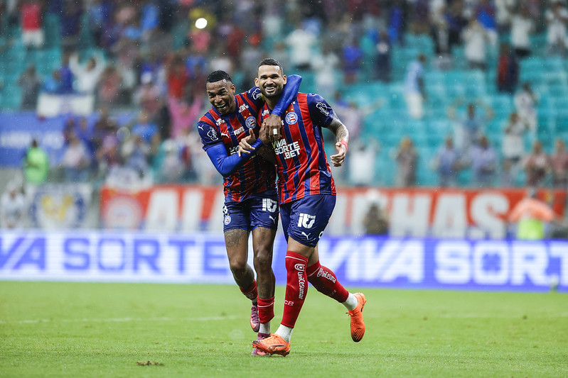 Bahia vence o Internacional e volta ao G5 do Brasileirão