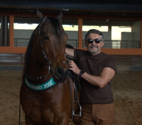 Imagem do post Adelmario Coelho lança EP Vaquejada e Cavalgada Ao Vivo Volume 1