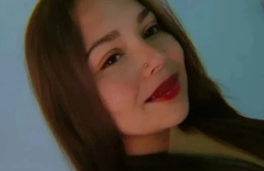 Jovem de 19 anos morre após comer acarajé na Bahia