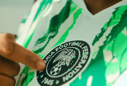 Imagem do post Avião da seleção da Nigéria sofre pane e atrasa chegada para jogo