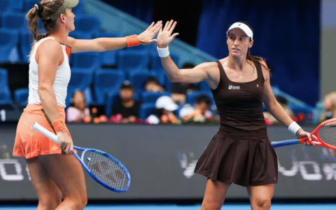 Imagem do post Luisa Stefani vai à final do WTA 500 e garante vaga no WTA Finals