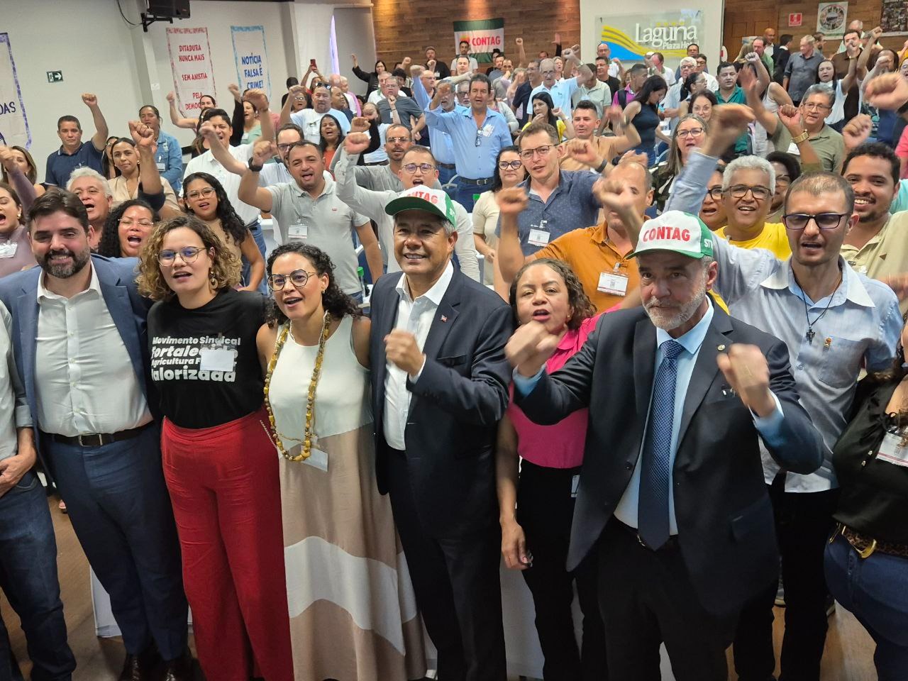 Jerônimo defende fortalecimento sindical e agricultura familiar durante encontro da CONTAG