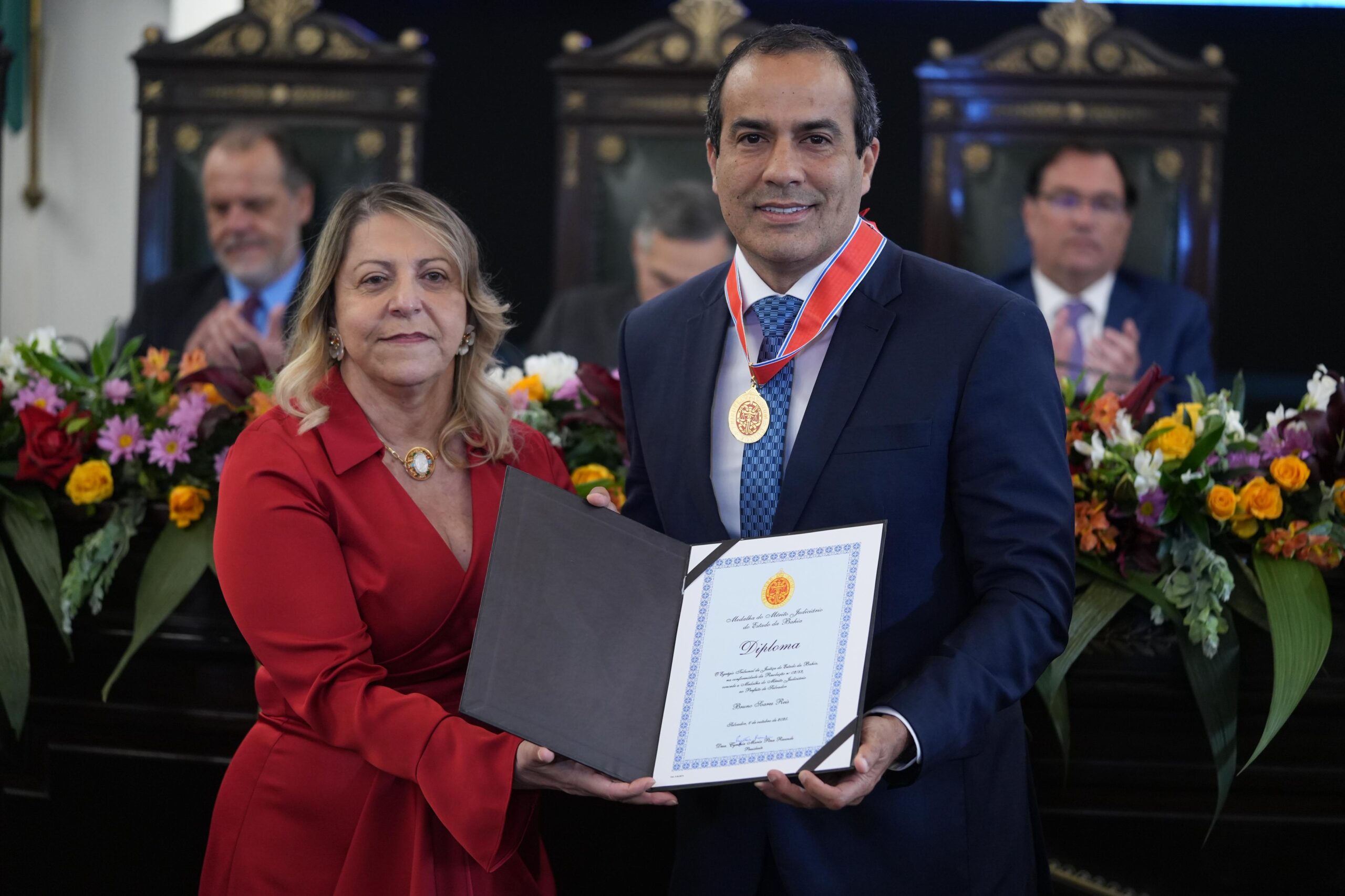 Bruno Reis é homenageado e destaca parceria com o Judiciário em encontro nacional de presidentes de Tribunais