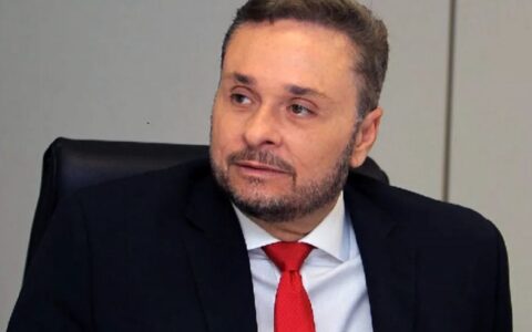 Imagem do post Bahia mantém dívida baixa em 2025, com queda expressiva nas últimas décadas