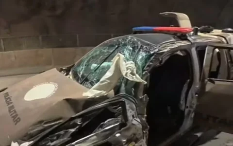 Imagem do post Três policiais ficam feridos após acidente com viatura