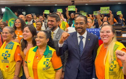 Imagem do post Marinho celebra aprovação da PEC 14/21 na Comissão Especial