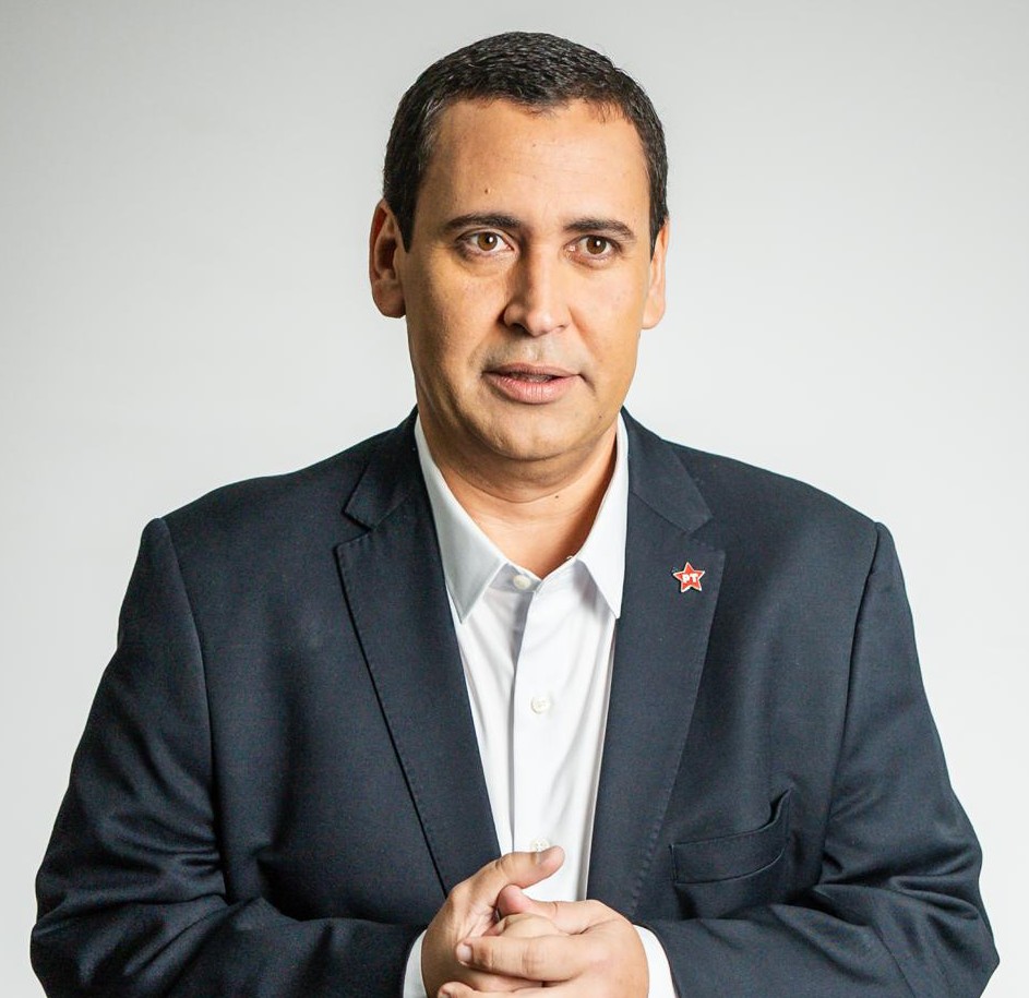 Éden critica semelhança entre Tarcísio de Freitas e Bolsonaro: “Muda o nome, muda o cargo, mas a maldade é a mesma“