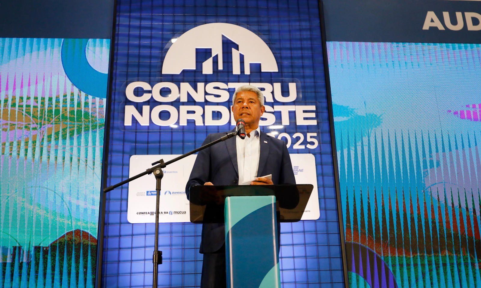 Jerônimo Rodrigues ressalta força da Bahia na construção civil