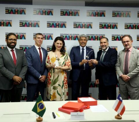 Imagem do post Bahia reforça segurança com novas viaturas, câmeras corporais e escolas em tempo integral