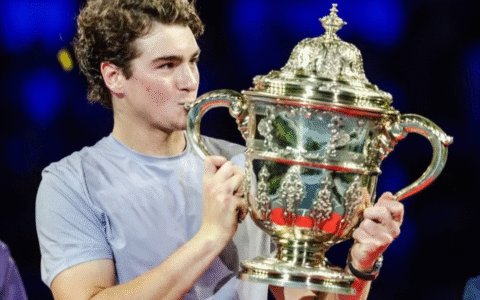 Imagem do post João Fonseca surpreende e encerra temporada 2025