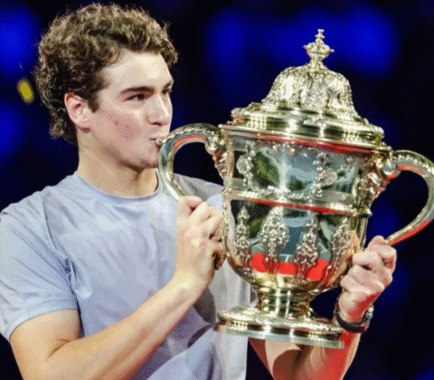 Imagem do post João Fonseca surpreende e encerra temporada 2025