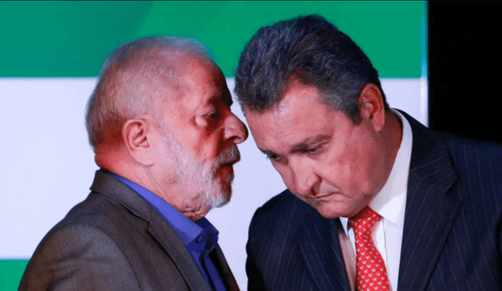 Lula se reúne com ministros e PF após operação mortal