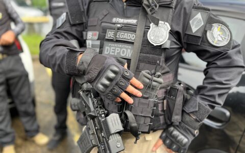 Imagem do post Casal suspeito de fraude com veículos de luxo é preso em Maceió