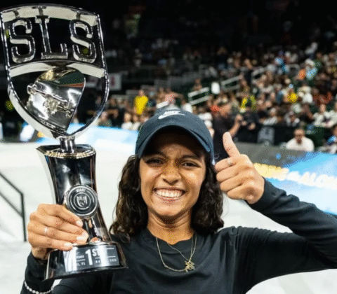 Imagem do post Rayssa Leal brilha em Las Vegas e fica a um passo do título