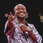 Thiaguinho é confirmado para cantar o Hino Nacional no GP de São Paulo 2025