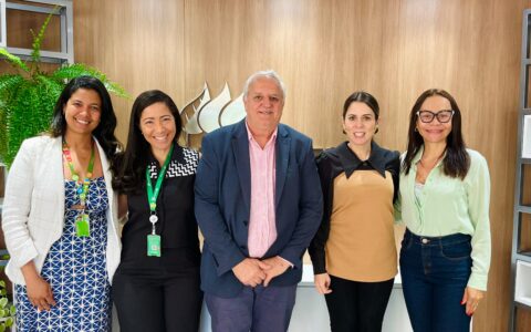 Imagem do post Camaçari pode ganhar sistema elétrico mais moderno após reunião entre Ivoneide Caetano, Coelba e Sesp