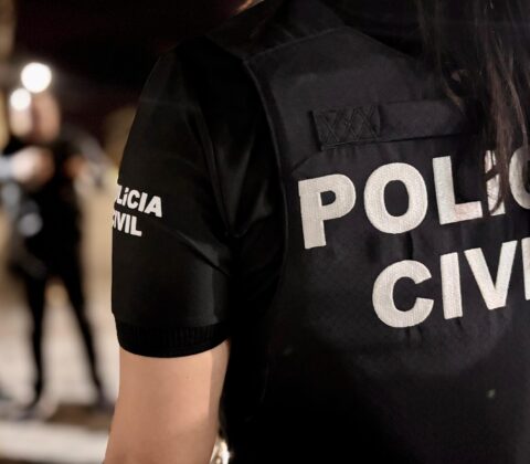 Imagem do post Advogado é detido com pistola e faca após ameaçar companheira